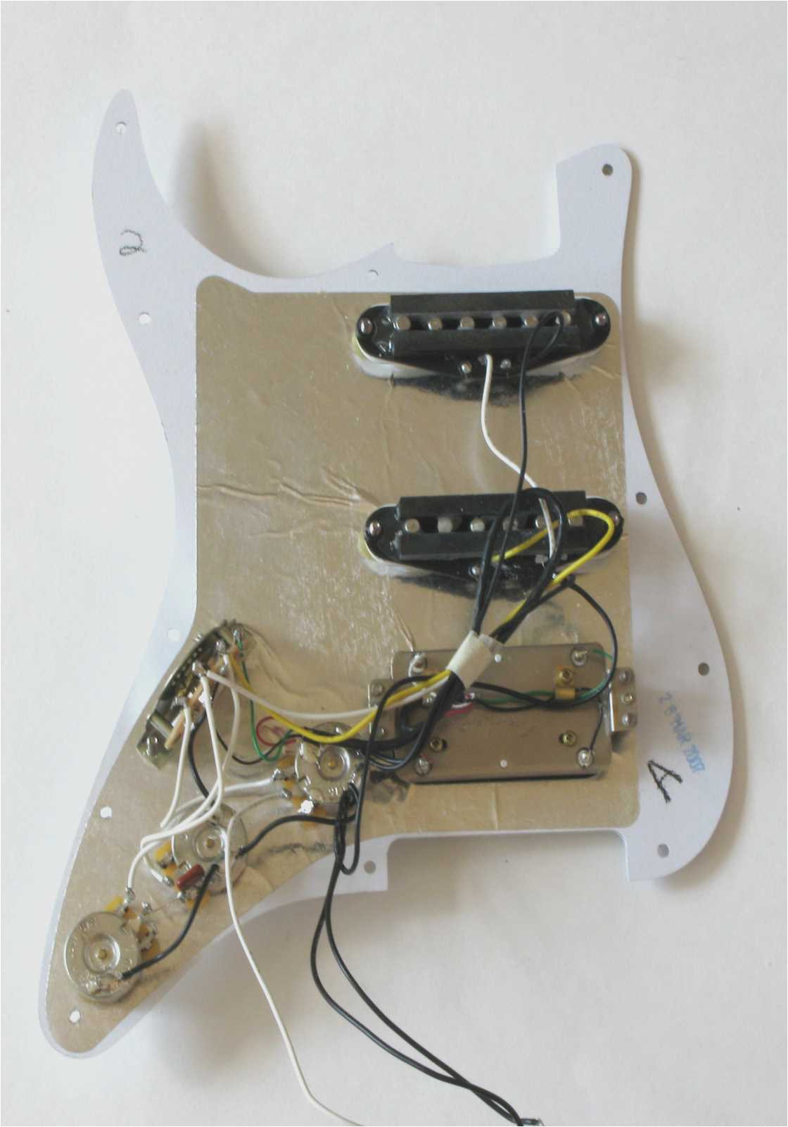 hss wiring diagram strat fender stratocaster mexican hss pickguard wiring diagram of hss wiring diagram strat jpg